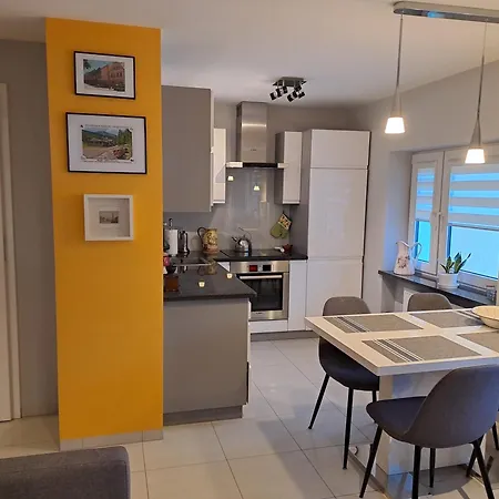 Apartment Silver Kowary