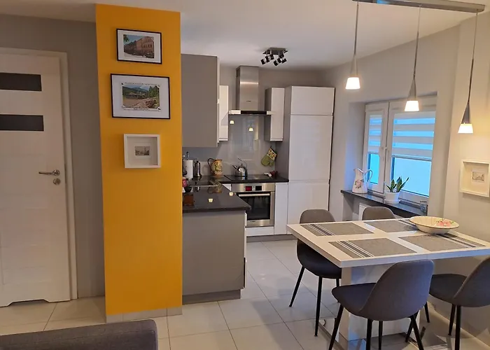 Apartment Silver Kowary